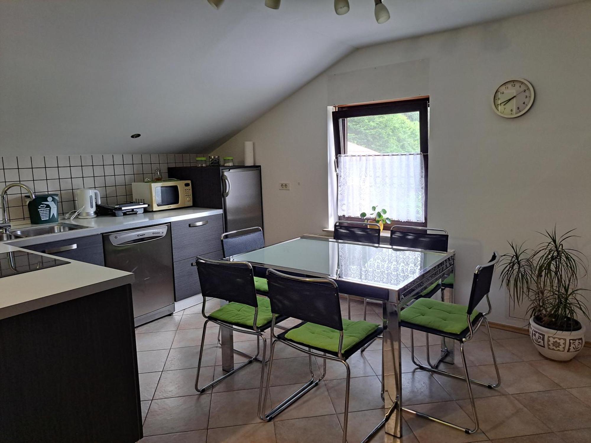Apartment Apartma Aneja *